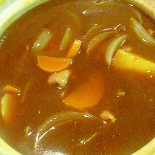 土鍋で簡単♪節約♪具沢山のモツカレー